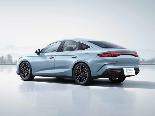 Μεσαίου μεγέθους E-CVT Qin L BYD EV Αυτοκίνητο Ηλεκτρικό Οχήμα 5 θέσεις